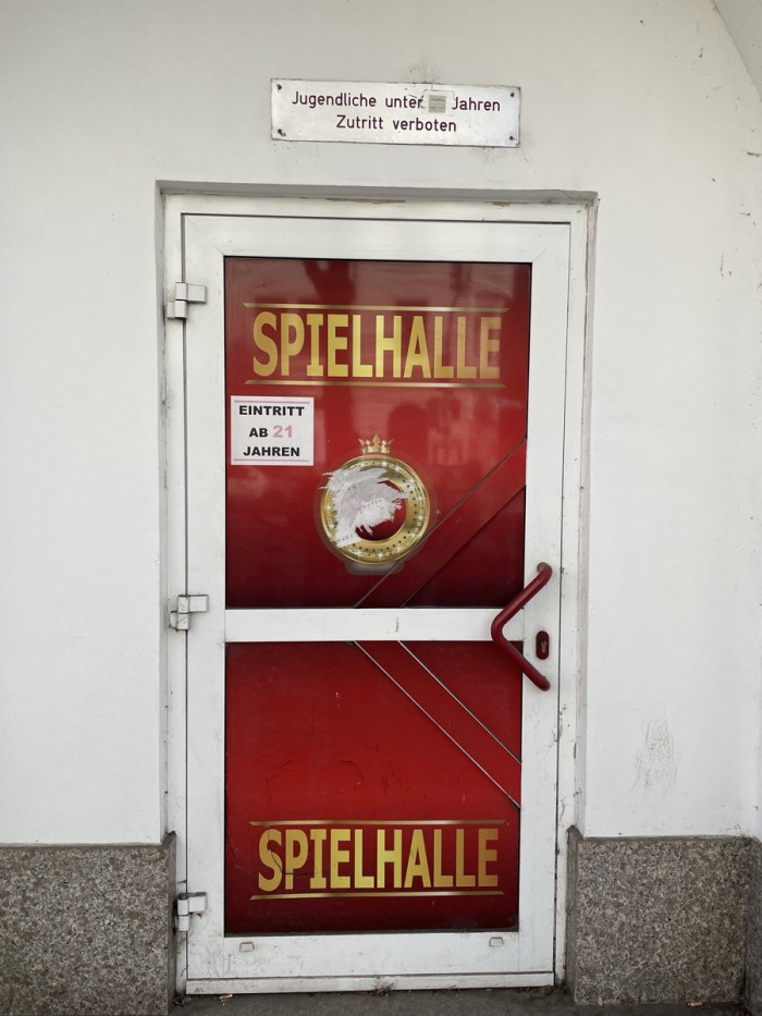 Alles ist verboten (15)