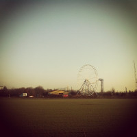 Knallg&auml;u, deine Freizeitparks