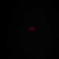 Es ist genull nau Uhr