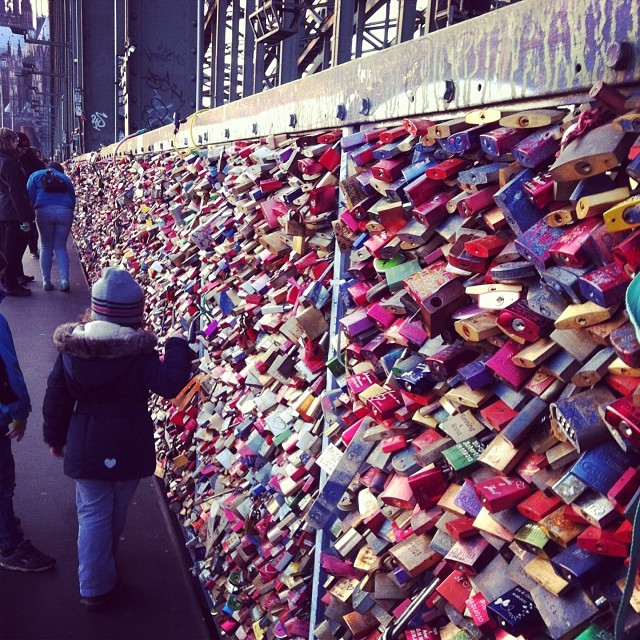 Hat jedes Schlo&szlig; einzeln angefasst: die Tochter