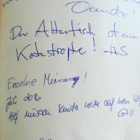 Der Altar in der Echinger Dorfkirche spaltet die Bev&ouml;lkerung.