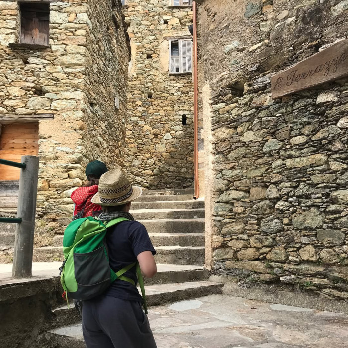 Castellare-di-Mercurio ist schon wieder so ein Bergdorf, wo die Stra&szlig;e aufh&ouml;rt. Insgesamt 33 Einwohn