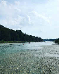 Gr&ouml;&szlig;te Badewanne der Stadt.