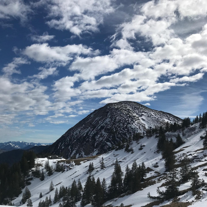 Mit BOB und Bus bis Spitzingsee. Dann Richtung Rotwandhaus. Der Schlittenweg ist leider wegen Lawine