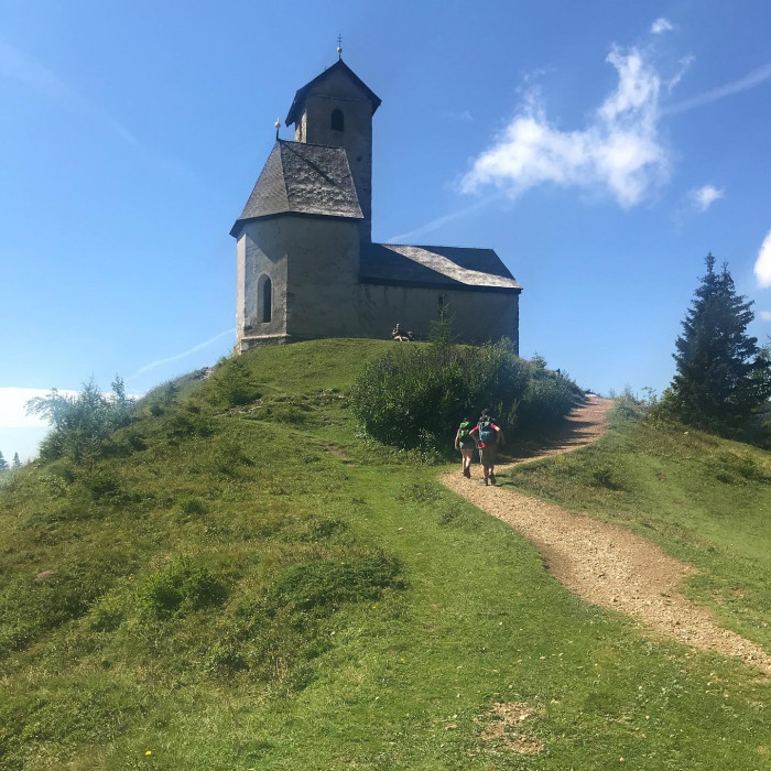 Mit der Gondel fahren wir von der Talstation in Lana nach oben. Das eigentliche Highlight ist dann a