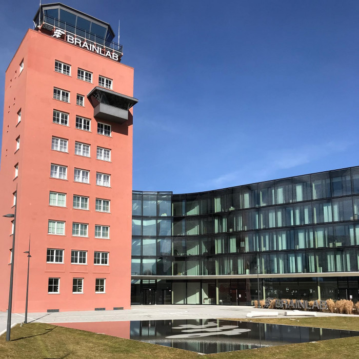 Ein paar, mir bisher unbekannte, &Uuml;berreste des alten Flughafens entdeckt, Tauch&uuml;bung am halbzugefror