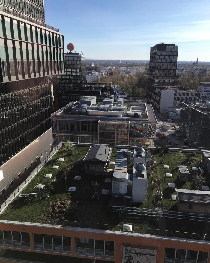 Seit drei Jahren (oder so) steht das @umadum_riesenrad im @werksviertelmitte und wir haben eigentlic