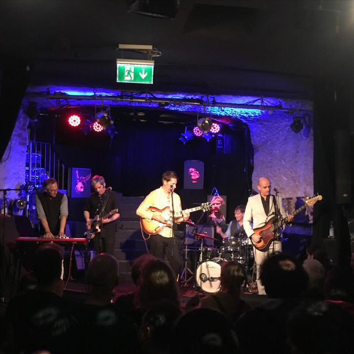 @dieligadergewhnlichengentlemen Arbeit ist ein Sechsbuchstabenwort